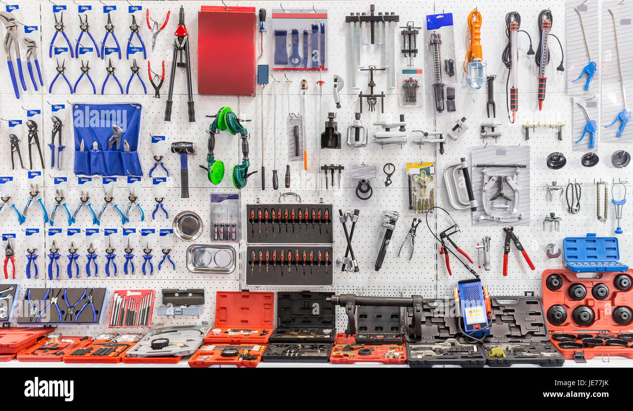 10 Fundamental Tools and Toolkits For Auto Maintenance