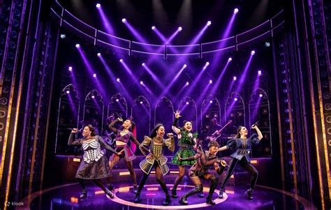 Six the Musical Live!